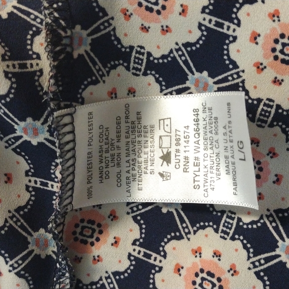 Pleione Blue Floral Blouse EUC - Picture 5 of 5